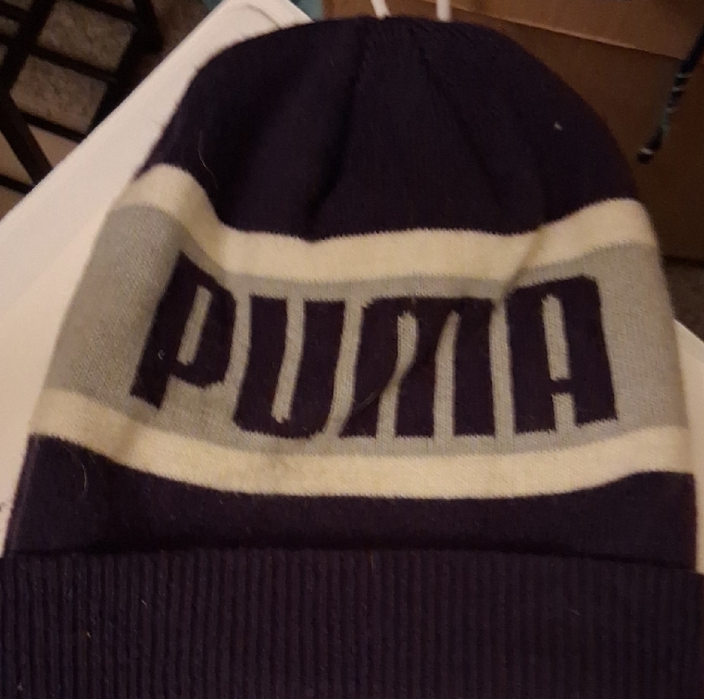 Puma Men's Dark Blue and Gray Sweater